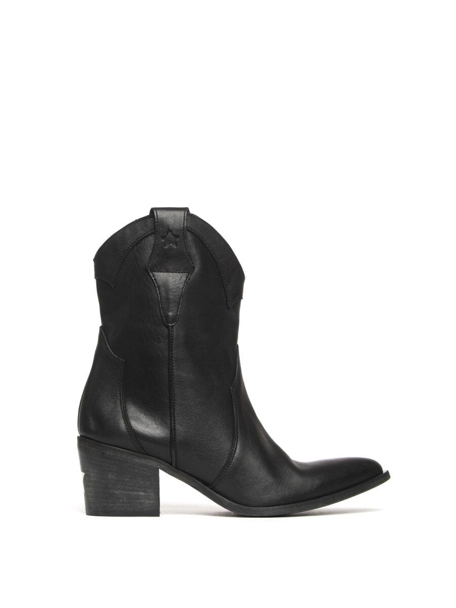 Tronchetti texani in vitello nero 2720