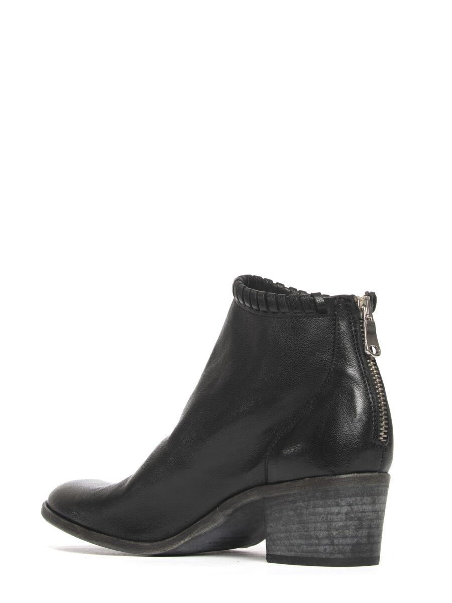 Tronchetti in vitello nero 2724 - Image 5