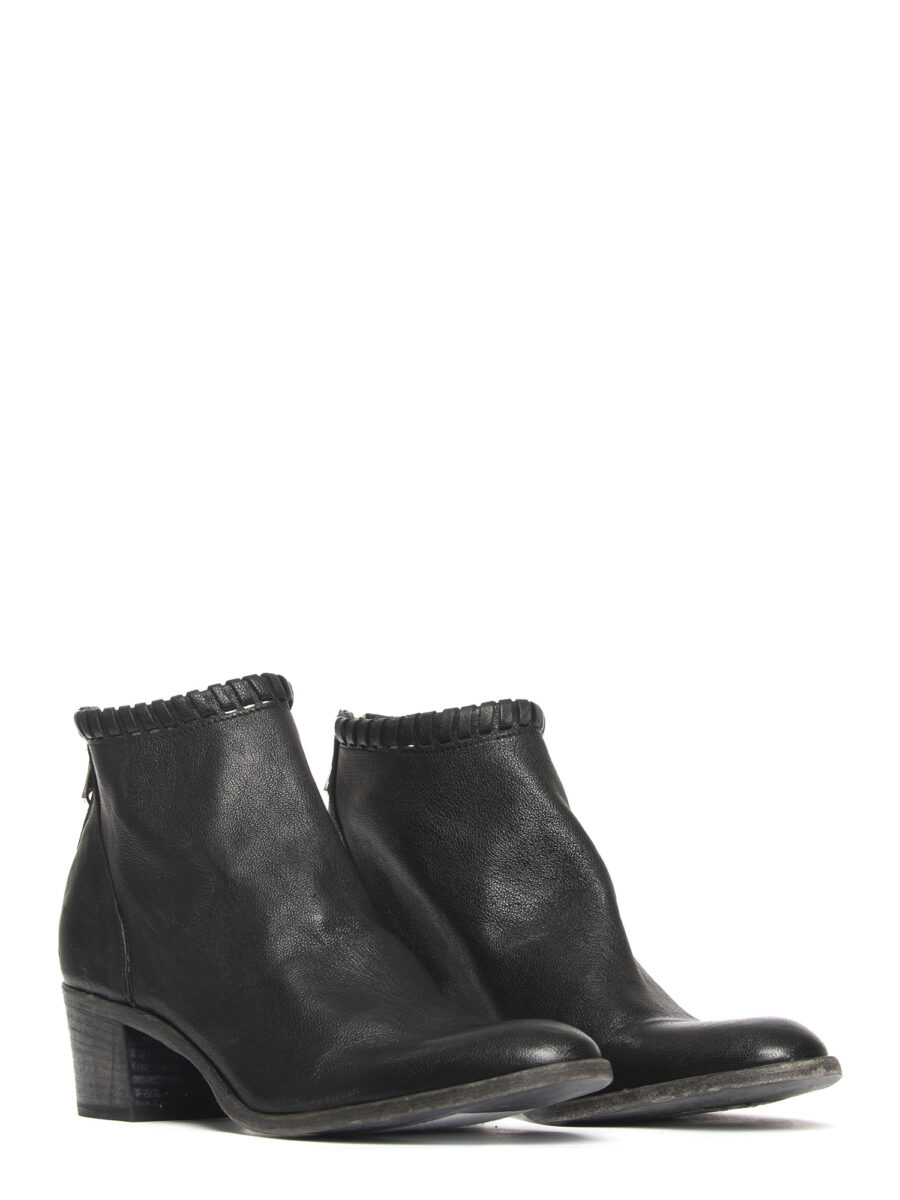 Tronchetti in vitello nero 2724 - Image 2