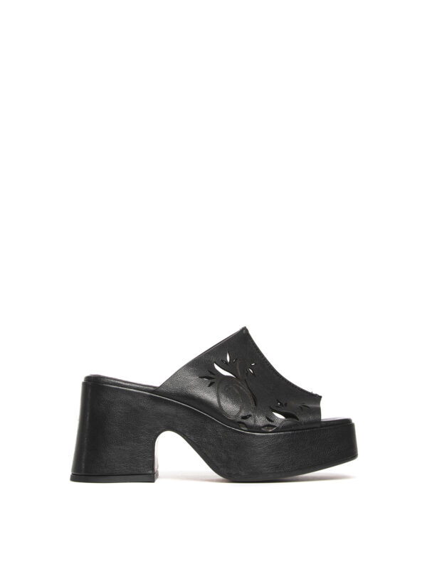 Zeppe in vitello nero 2770
